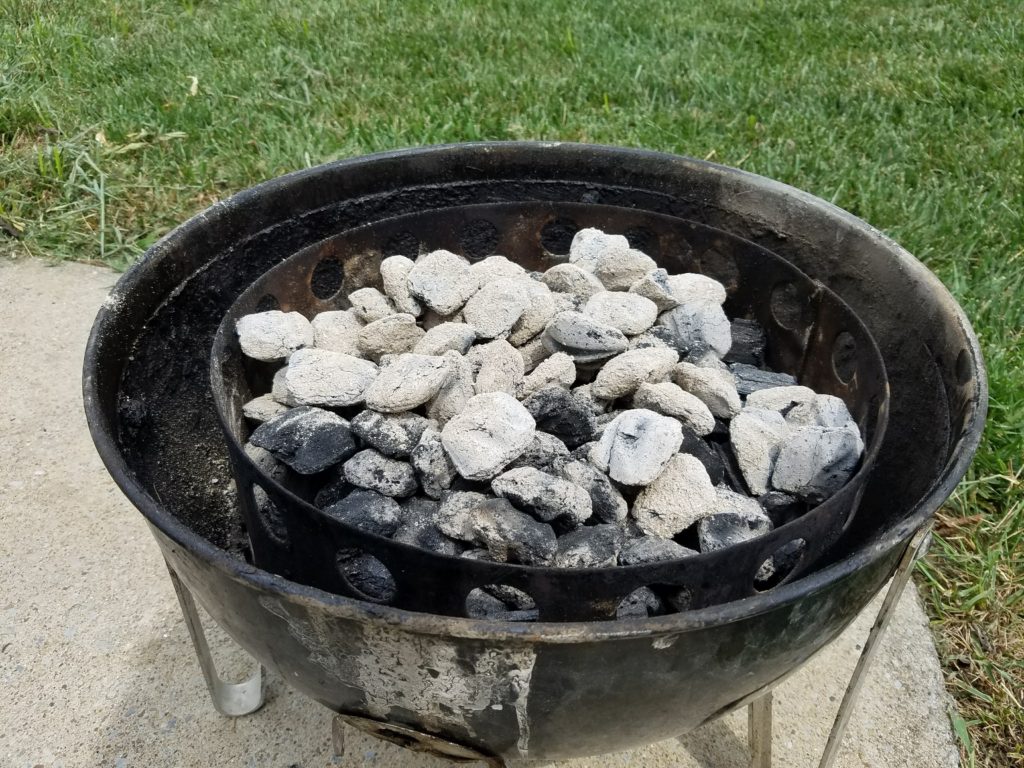 WSM 18 with charcoal